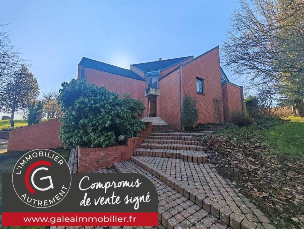Maison d'architecte BELLIGNIES 292000€ GALÉA IMMOBILIER Maison d'architecte BELLIGNIES 292000€ GALÉA IMMOBILIER